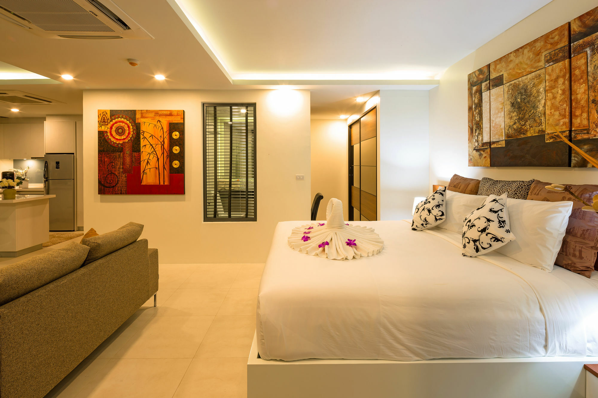 At The Tree Phuket Aparthotel Rawai Exteriör bild