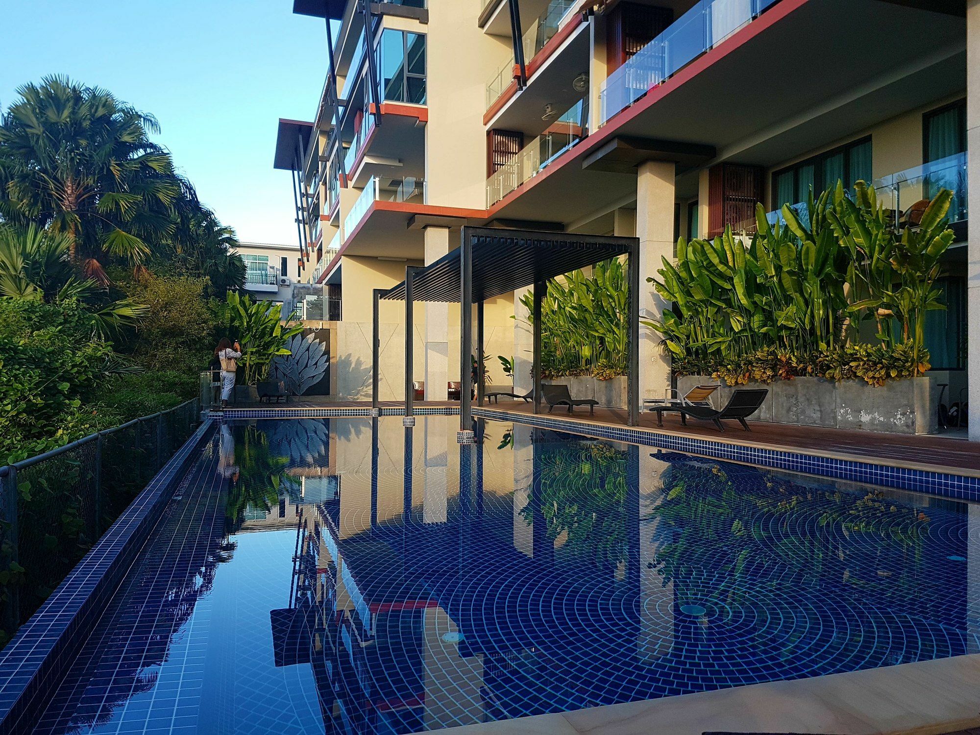 At The Tree Phuket Aparthotel Rawai Exteriör bild