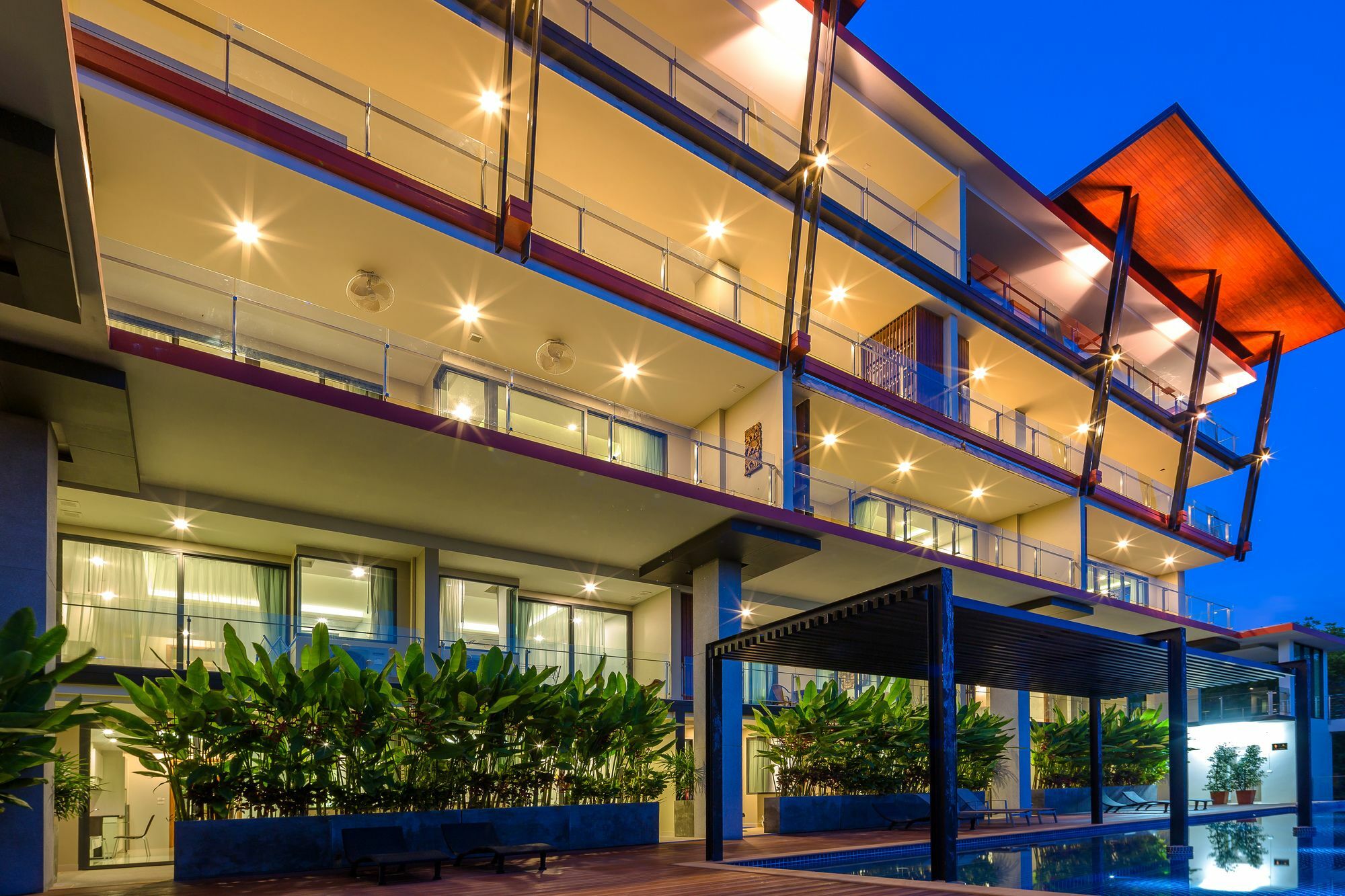 At The Tree Phuket Aparthotel Rawai Exteriör bild